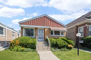 5144 W St Paul Ave, Chicago, IL 60639 - Photo 1