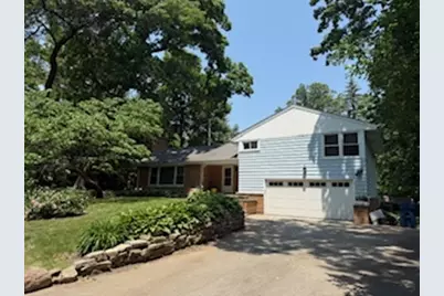 1010 Hickory Trail, Downers Grove, IL 60515 - Photo 1