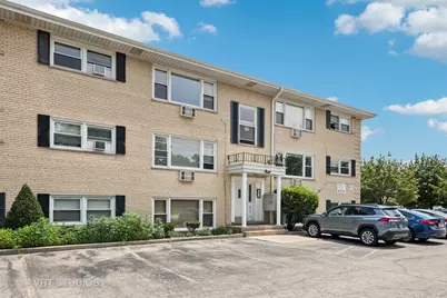 5037 N East River Road #2B, Norridge, IL 60706 - Photo 1