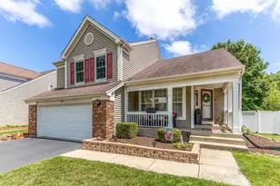 531 Crystal Pl, Gurnee, IL 60031 - Photo 1