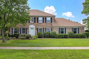 1718 Beloit Dr, Naperville, IL 60565 - Photo 1