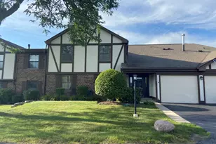 1256 Plum Tree Ct, Schaumburg, IL 60193 - Photo 1