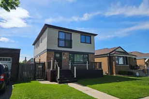 11028 S Millard Ave, Chicago, IL 60655 - Photo 1