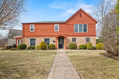 816 E Mayfair Road, Arlington Heights, IL 60005 - Photo 1