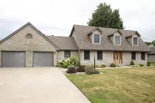2790 Stone Ridge Dr, Kankakee, IL 60901 - Photo 1