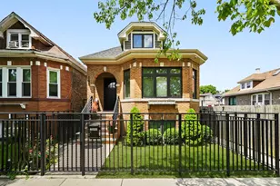 2040 N Laporte Ave, Chicago, IL 60639 - Photo 1