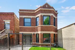 814 S Tripp Ave, Chicago, IL 60624 - Photo 1