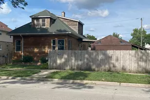 13425 S Avenue M, Chicago, IL 60633 - Photo 1