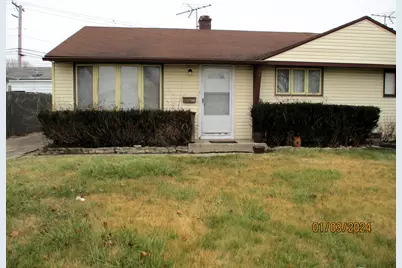 8813 S Komensky Avenue, Hometown, IL 60456 - Photo 1