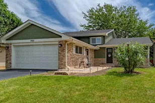 7559 Kingsbury Dr, Hanover Park, IL 60133 - Photo 1