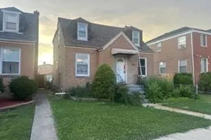 2734 N 72nd Ct, Elmwood Park, IL 60707 - Photo 1