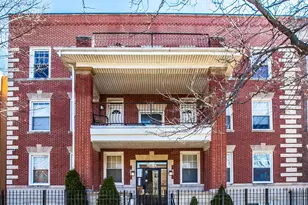 4137 S Prairie Ave, Chicago, IL 60653 - Photo 1