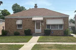 3139 Dora St, Franklin Park, IL 60131 - Photo 1