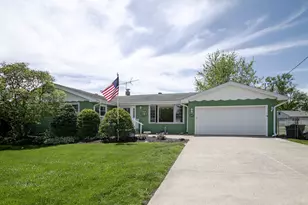 16028 Laramie Ave, Oak Forest, IL 60452 - Photo 1