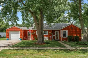 313 Boulevard St, Sandwich, IL 60548 - Photo 1