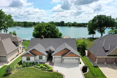 998 N Westshore Boulevard, Manteno, IL 60950 - Photo 1