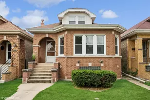 6111 W Barry Ave, Chicago, IL 60634 - Photo 1