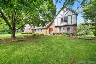 3609 Tamarisk Ct, Crystal Lake, IL 60012 - Photo 1