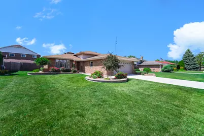 8123 Tudor Lane, Tinley Park, IL 60477 - Photo 1