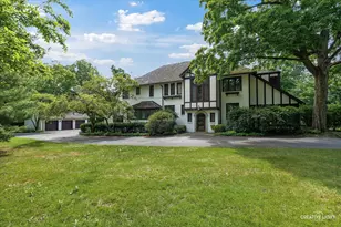 595 Crabtree Ln, Lake Forest, IL 60045 - Photo 1