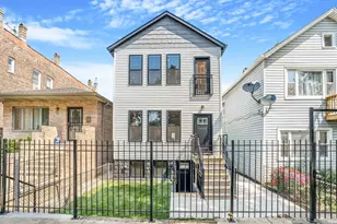 932 W 34th St, Chicago, IL 60608 - Photo 1