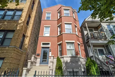 1116 W Addison Street, Chicago, IL 60613 - Photo 1