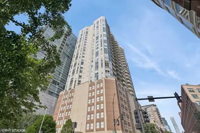 645 N Kingsbury Street #2002, Chicago, IL 60654 - Photo 1