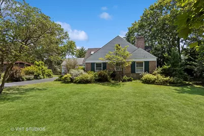 1529 Hawthorne Lane, Glenview, IL 60025 - Photo 1