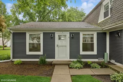 350 Meadow Court, Vernon Hills, IL 60061 - Photo 1