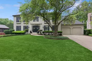 1965 Jamestown Ln, Elgin, IL 60123 - Photo 1