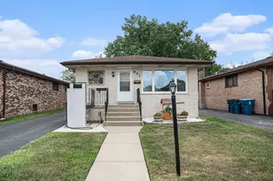 485 164th St, Calumet City, IL 60409 - Photo 1