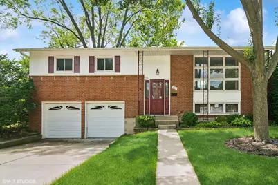 809 E Baldwin Road, Palatine, IL 60074 - Photo 1