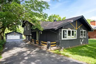 5728 Main St, Downers Grove, IL 60516 - Photo 1