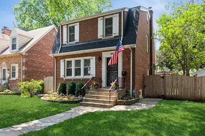 5224 N New England Avenue, Chicago, IL 60656 - Photo 1