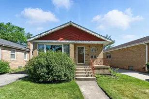 2644 W 94th St, Evergreen Park, IL 60805 - Photo 1