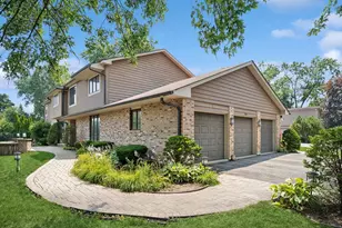 1505 Landwehr Rd, Northbrook, IL 60062 - Photo 1