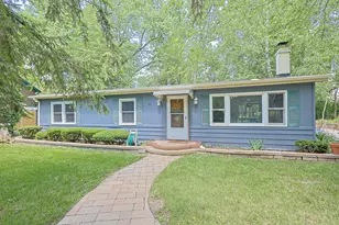 108 Poplar St, McHenry, IL 60051 - Photo 1