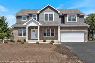 2811 Cryder Way, Yorkville, IL 60560 - Photo 1