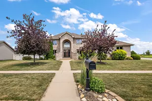 1920 Summerfield Ln, Bourbonnais, IL 60914 - Photo 1