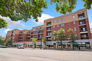 3125 W Fullerton Ave, Chicago, IL 60647 - Photo 1