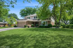 1355 W Kenilworth Ave, Palatine, IL 60067 - Photo 1