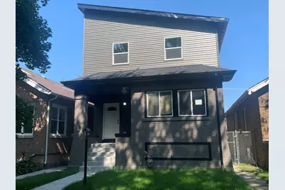 7711 S Ridgeland Avenue, Chicago, IL 60649 - Photo 1