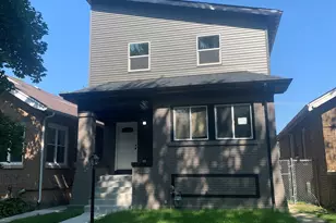 7711 S Ridgeland Ave, Chicago, IL 60649 - Photo 1