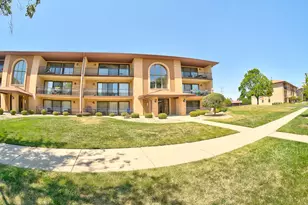 8300 160th Pl, Tinley Park, IL 60477 - Photo 1