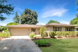 2114 Country Knoll Ln, Elgin, IL 60123 - Photo 1