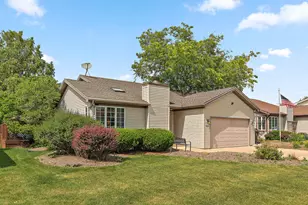 7658 W Glenshire Dr, Frankfort, IL 60423 - Photo 1