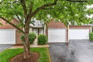 1379 Grandview Ct, Algonquin, IL 60102 - Photo 1