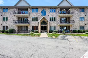 5140 Shadow Creek Dr, Oak Forest, IL 60452 - Photo 1