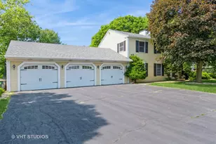 65 Old Post Rd, Montgomery, IL 60538 - Photo 1