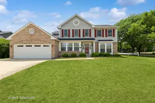 95 Brentwood Trail, Elgin, IL 60120 - Photo 1